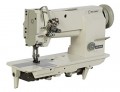 Two large horizontal hooks with automatic lubrication